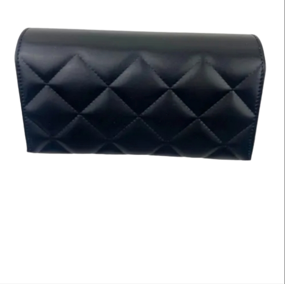 CHANEL QUILTED SUNGLASSES CASE - Picture 2 of 6